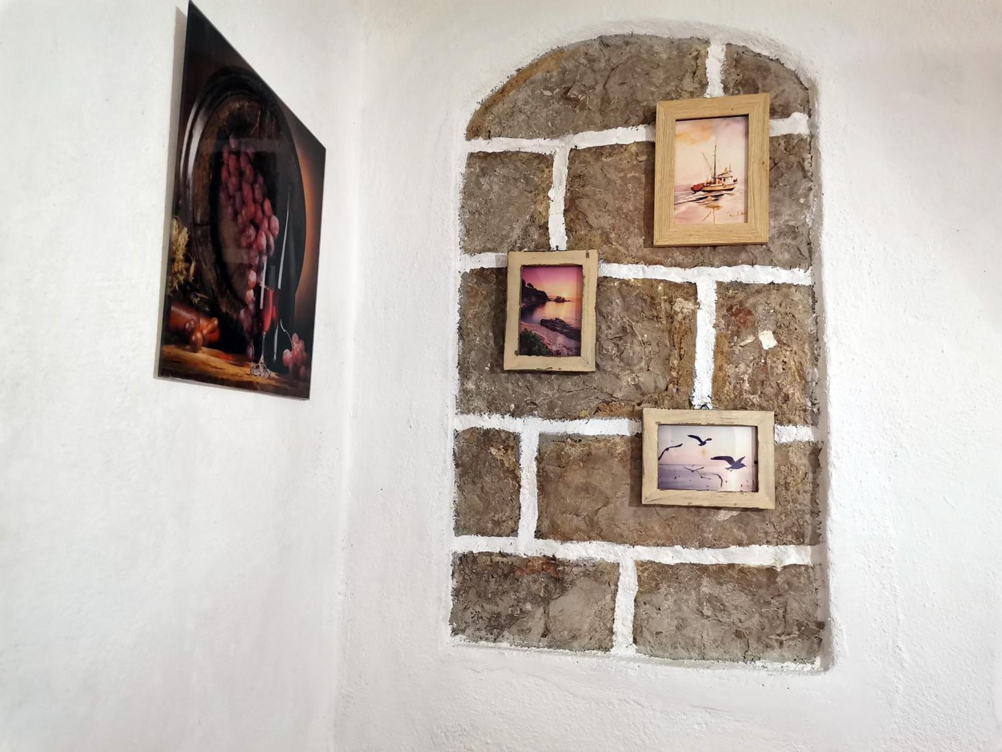 Apartment Alena With Terrace And Garden Center Jelsa ييلسا المظهر الخارجي الصورة