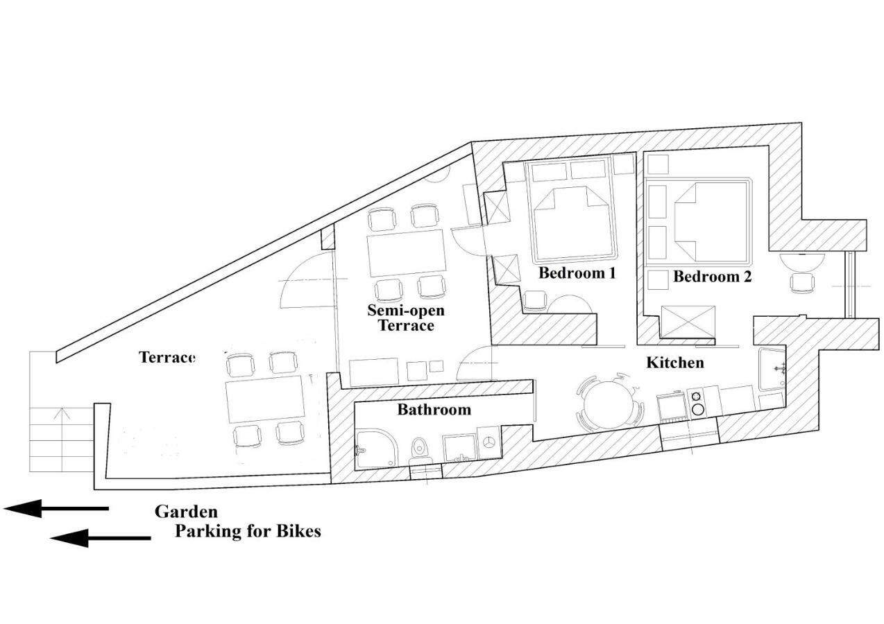 Apartment Alena With Terrace And Garden Center Jelsa ييلسا المظهر الخارجي الصورة
